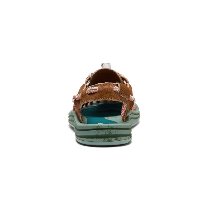 Unisex UNEEK Leather Sneaker Sandal Terrain Roasted Pecan - Image alt 4